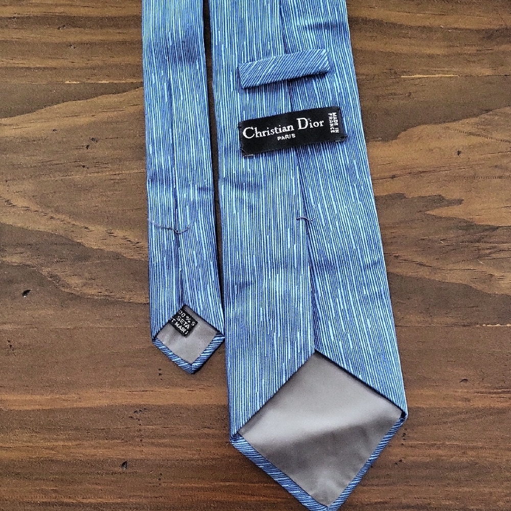Dior Men's Blue Tie with Silver Stripes